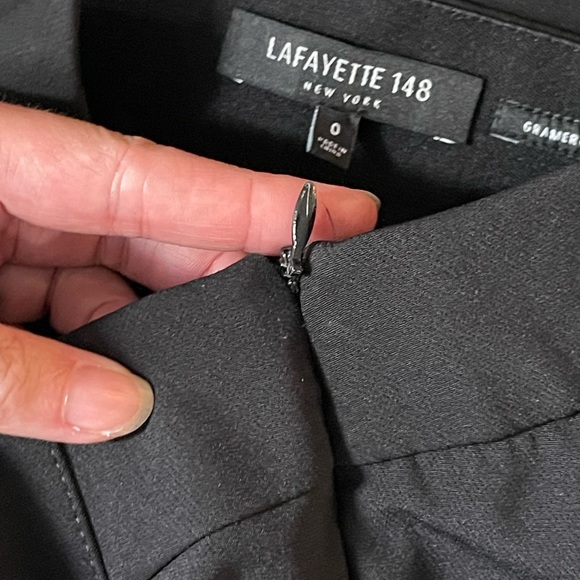 LAFAYETTE 148 NEW YORK ESSENTIAL Gramercy Black Stretch Pintuck Pant {$598} Sz 0 - Picture 8 of 9